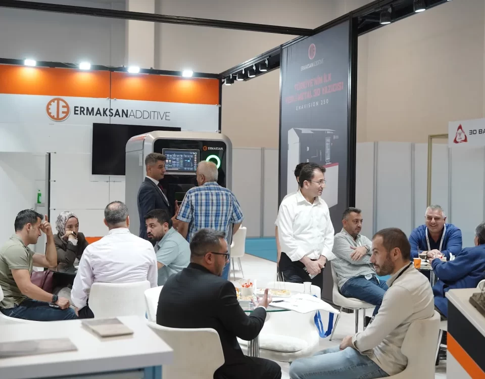 EXPO3D İstanbul 2026 Ermaksan Additive standında iş görüşmeleri