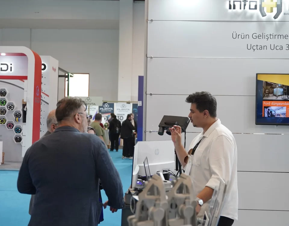 EXPO3D İstanbul 2026 Infotron standında ürün gösterimi